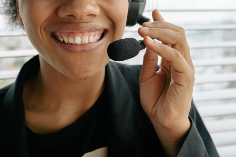 Support informatique : faire appel à un technicien ou réparer soi-même ?